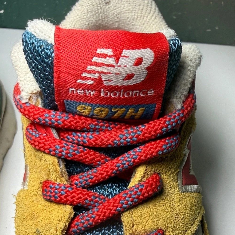 New Balance 997H Little Kids Sneakers Size 5 Varsity Gold Multi